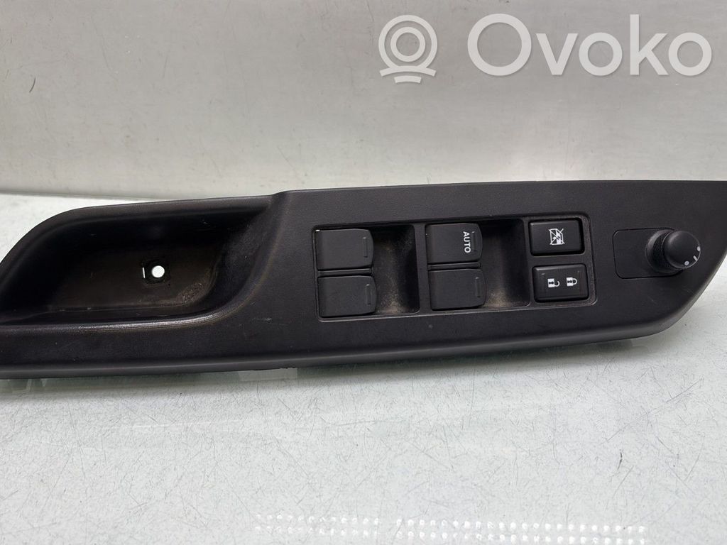 Suzuki SX4 Interruptor del elevalunas eléctrico 