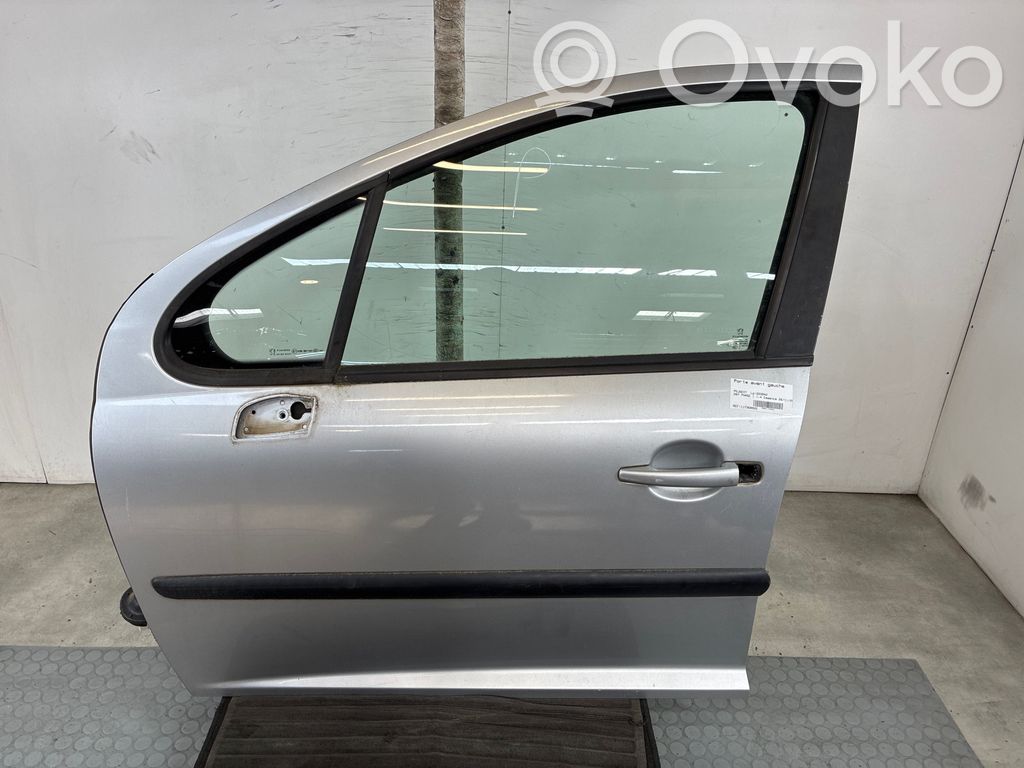 Puerta delantera   9002X5