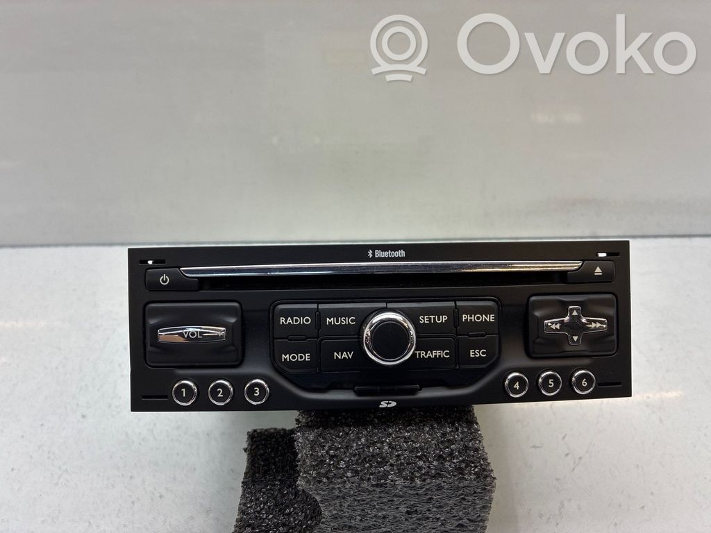 Peugeot 5008 Panel / Radioodtwarzacz CD/DVD/GPS 