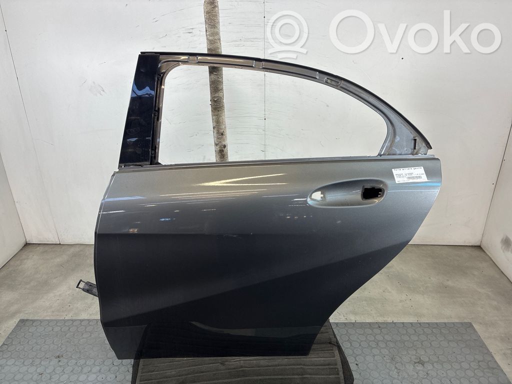 Mercedes-Benz A W176 Puerta trasera