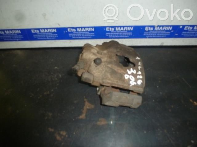Peugeot 306 Zacisk hamulcowy przedni 