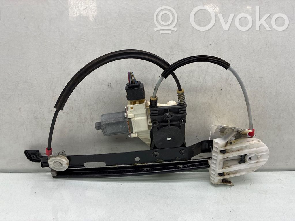 Ford Mondeo MK IV Elektryczny podnośnik szyby drzwi tylnych 