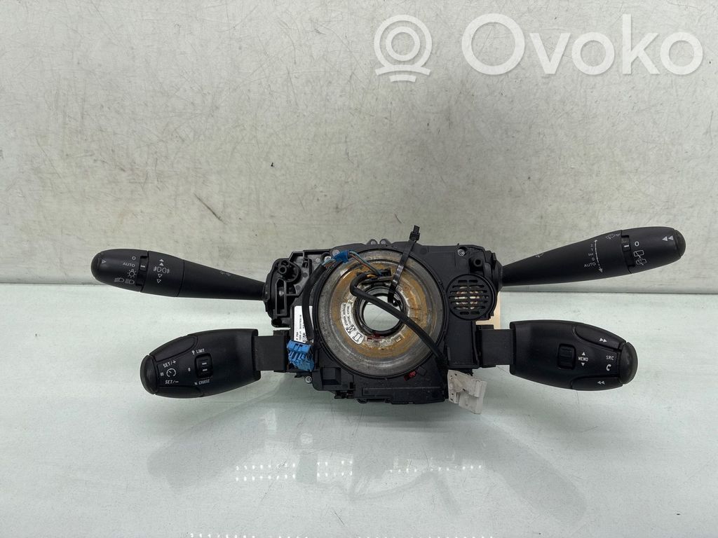 Peugeot 3008 I Leva/interruttore dell’indicatore di direzione e tergicristallo