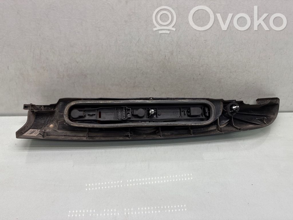 Renault Kangoo I Lampă spate în caroserie 