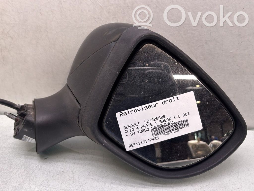 Renault Clio IV Oglindă exterioară manuală 