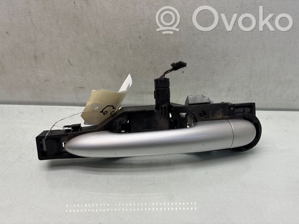 Manecilla externa puerta trasera   826060006R