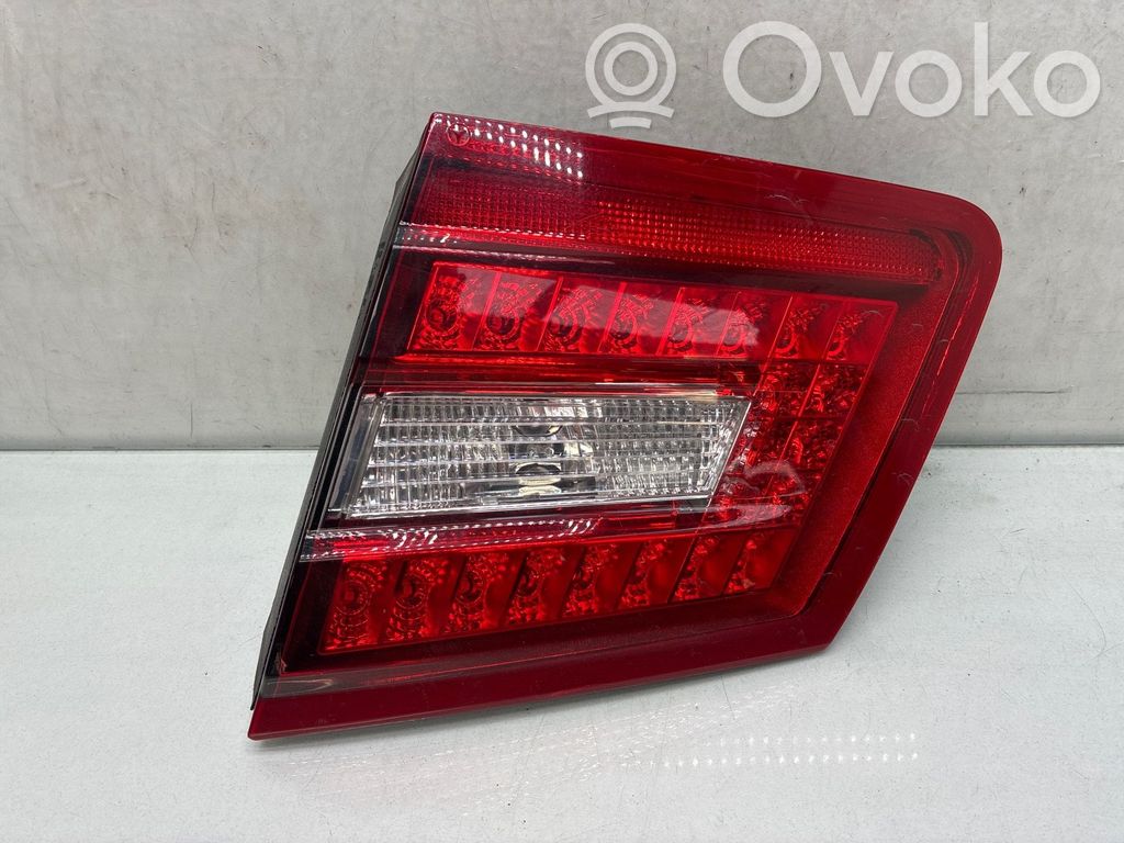 Mercedes-Benz E W212 Luci posteriori del portellone del bagagliaio 