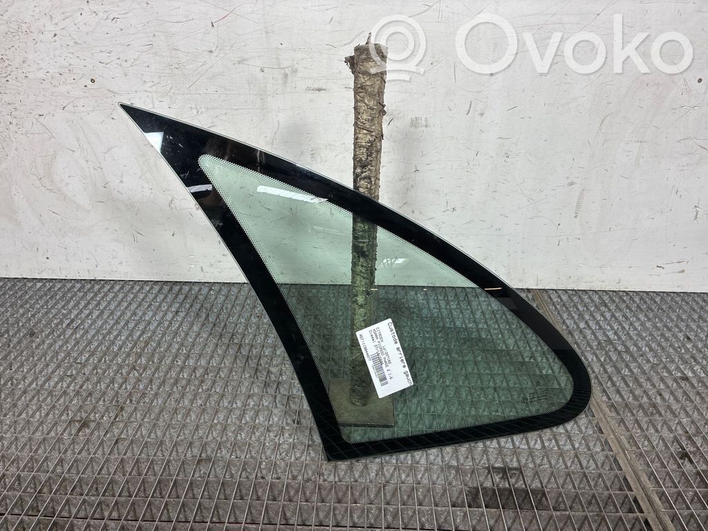 Citroen Xsara Picasso Vidrio lateral trasero
