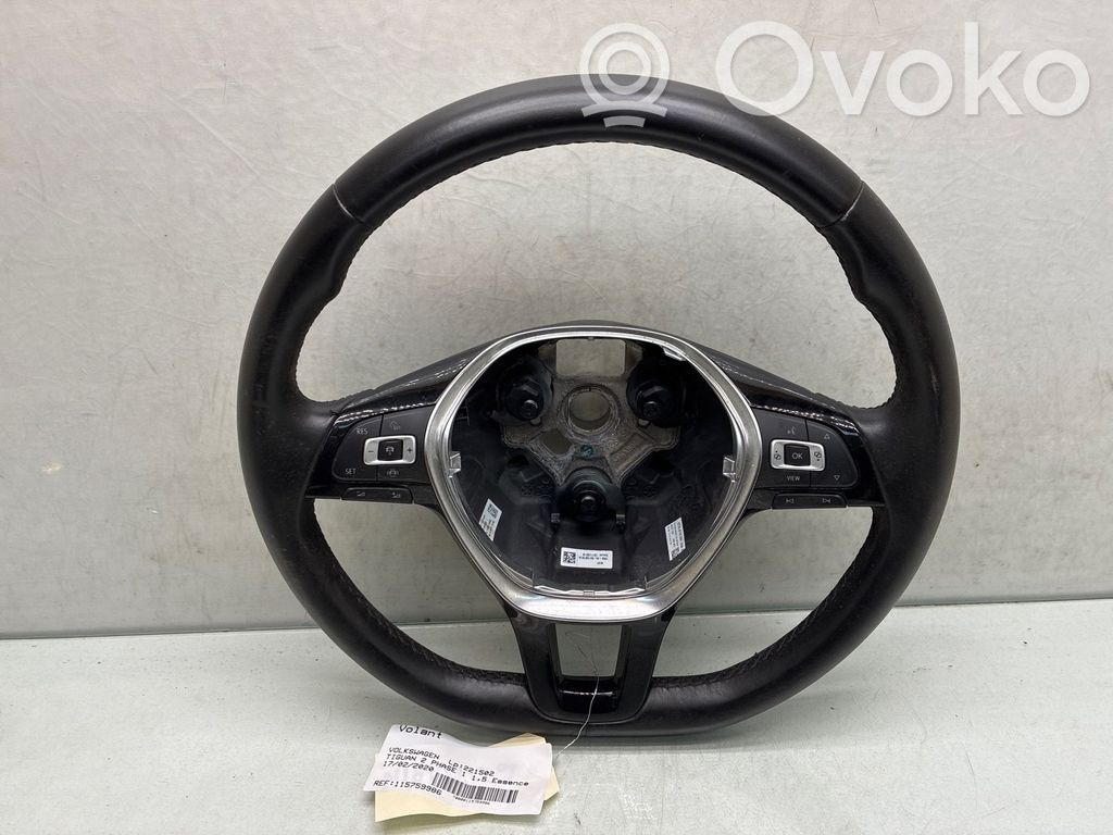 Volkswagen Tiguan Ohjauspyörä 