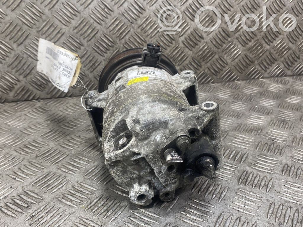 Renault Megane II Compresor (pompă) aer condiționat (A/C) 