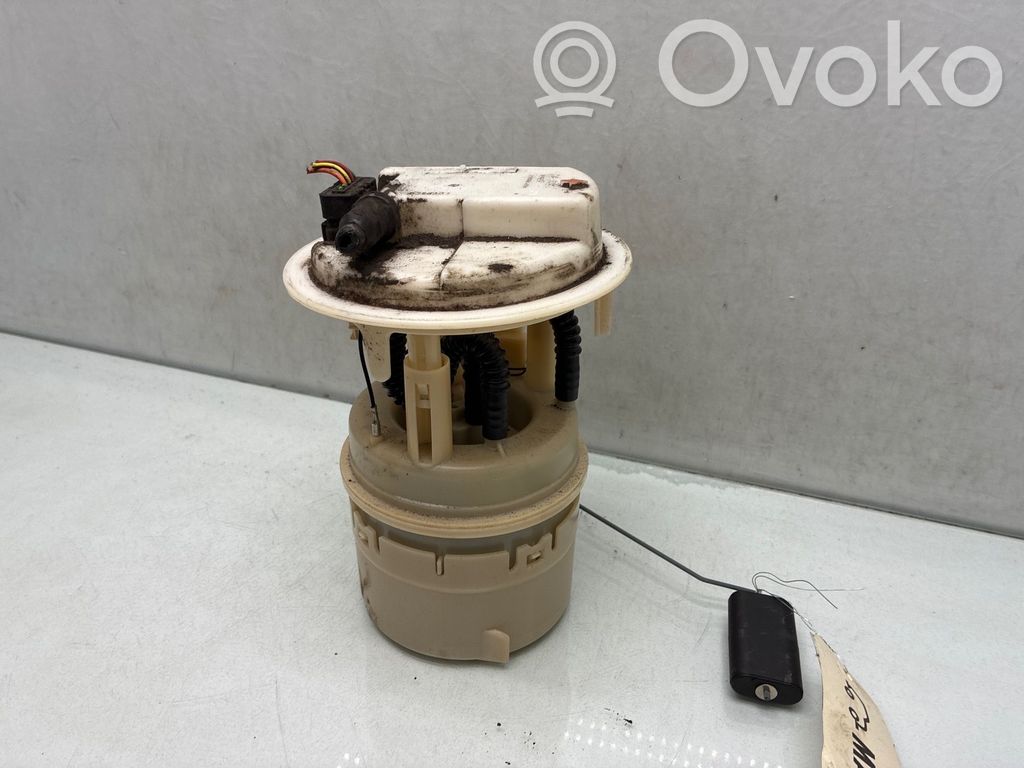 Peugeot 206 Pompă combustibil în rezervor 