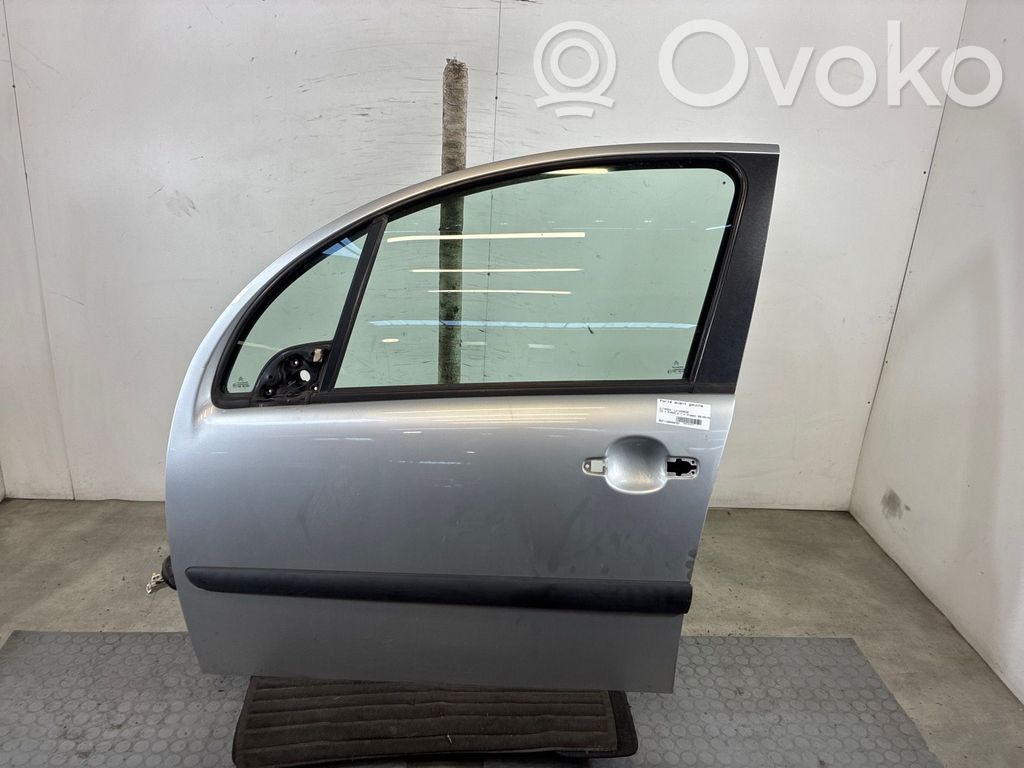 Etuovi   00009002Y4
