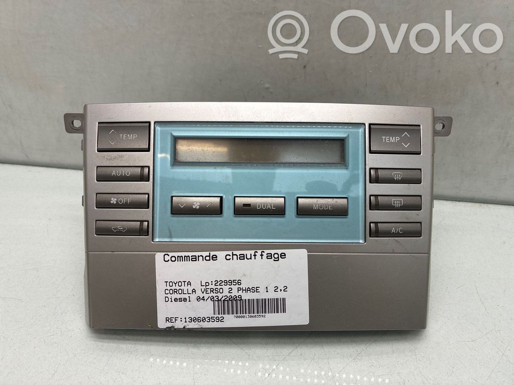 Toyota Corolla Verso E121 Panel klimatyzacji