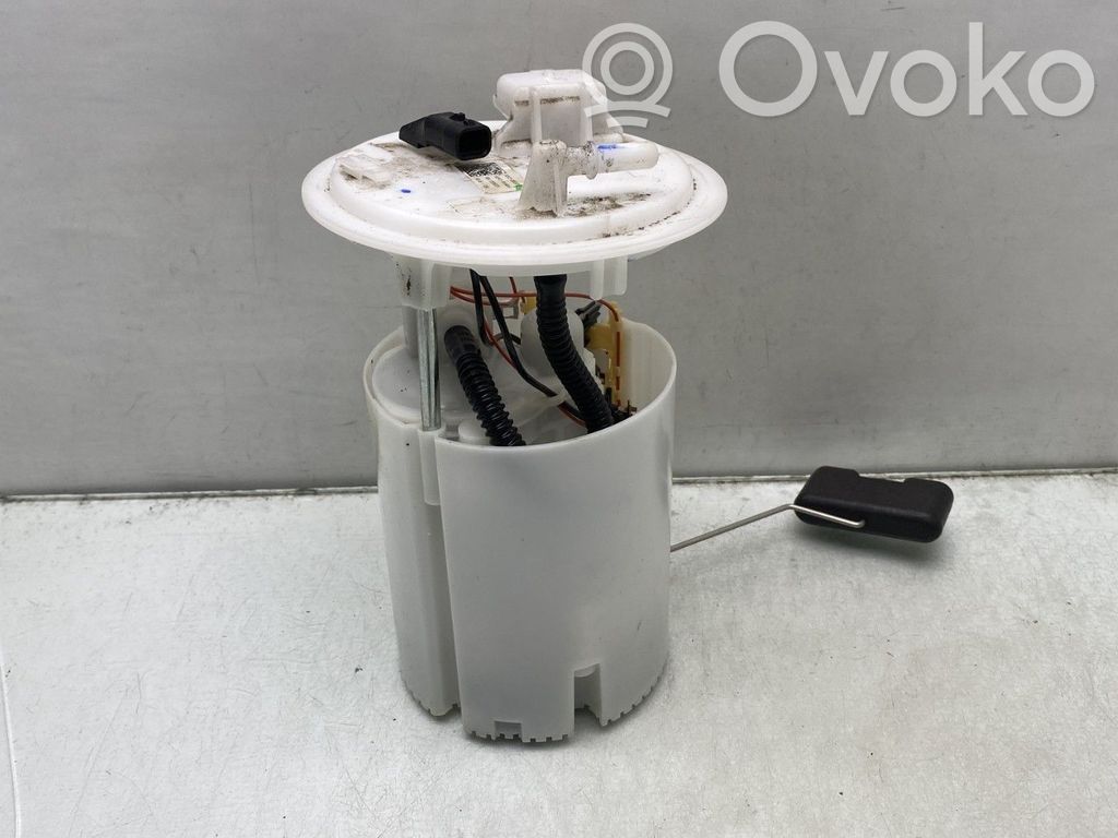 Renault Megane IV Bomba interna de combustible