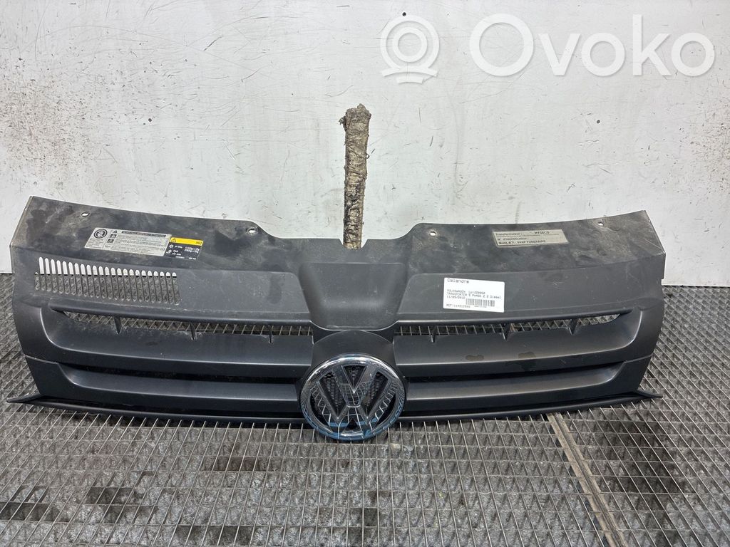 Volkswagen Multivan T5 Etusäleikkö 