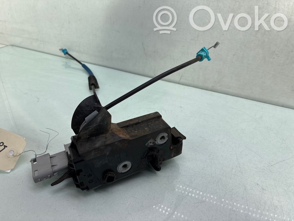 Citroen C4 I Takaoven lukko 