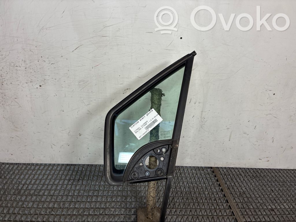 Citroen Berlingo Front door vent window glass four-door 