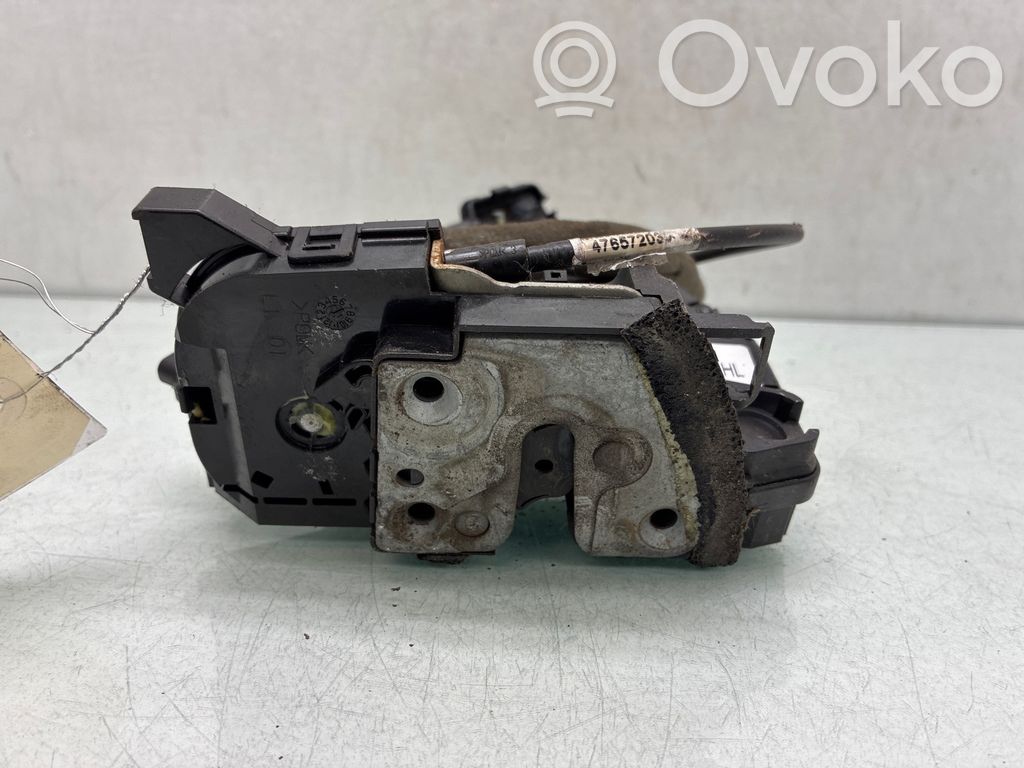 Renault Clio IV Zamek drzwi tylnych 