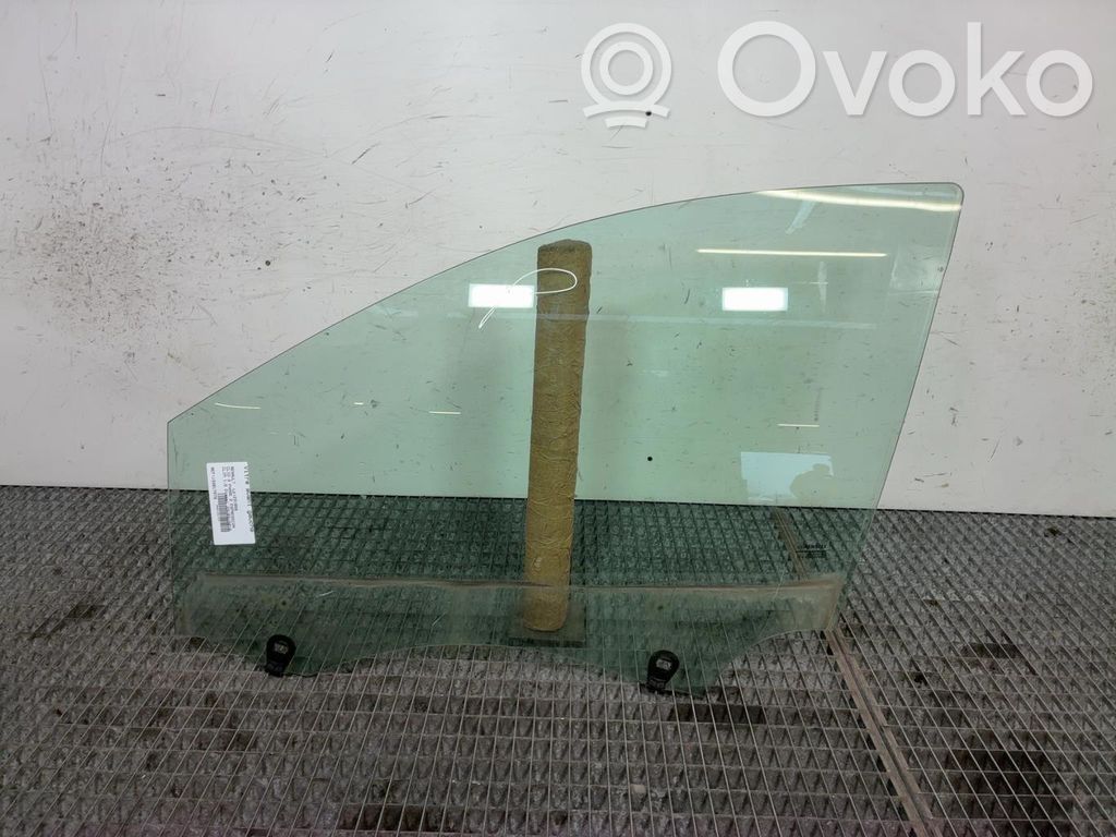 Renault Clio III Luna de la puerta delantera cuatro puertas