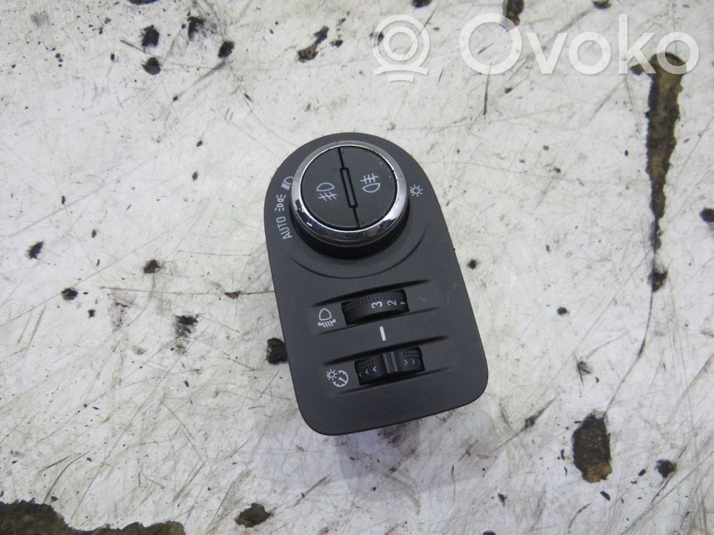 Opel Astra K Light switch 