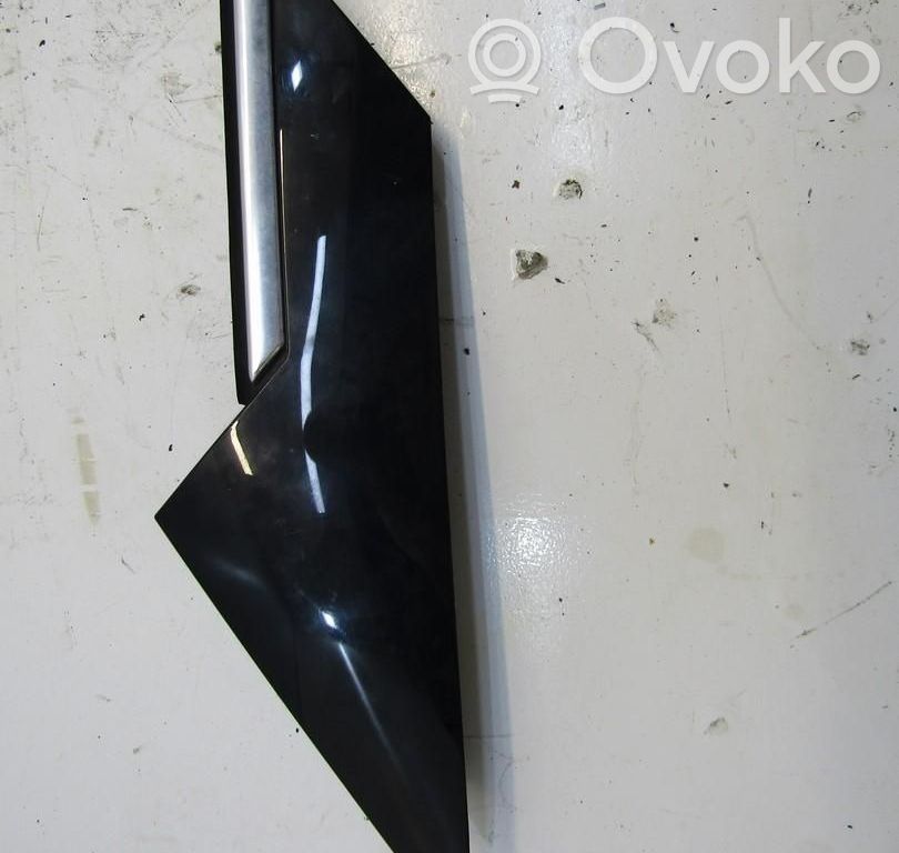 Opel Astra K Moldura del borde del guardabarros 