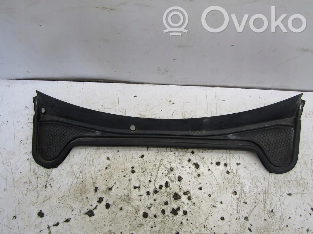 Ford Focus Wiper trim 