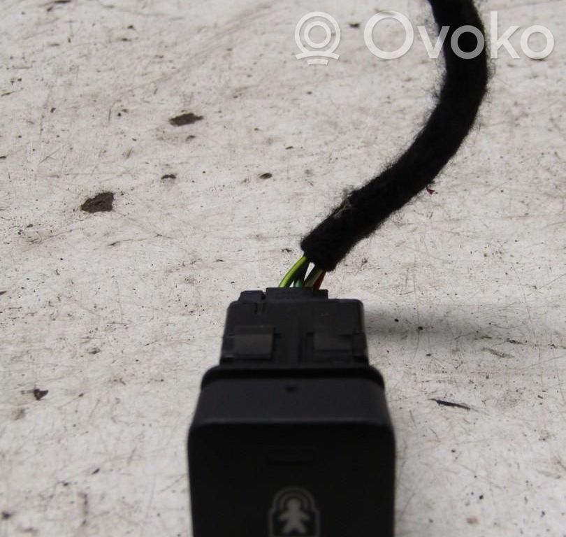 Citroen C3 Central locking switch button 