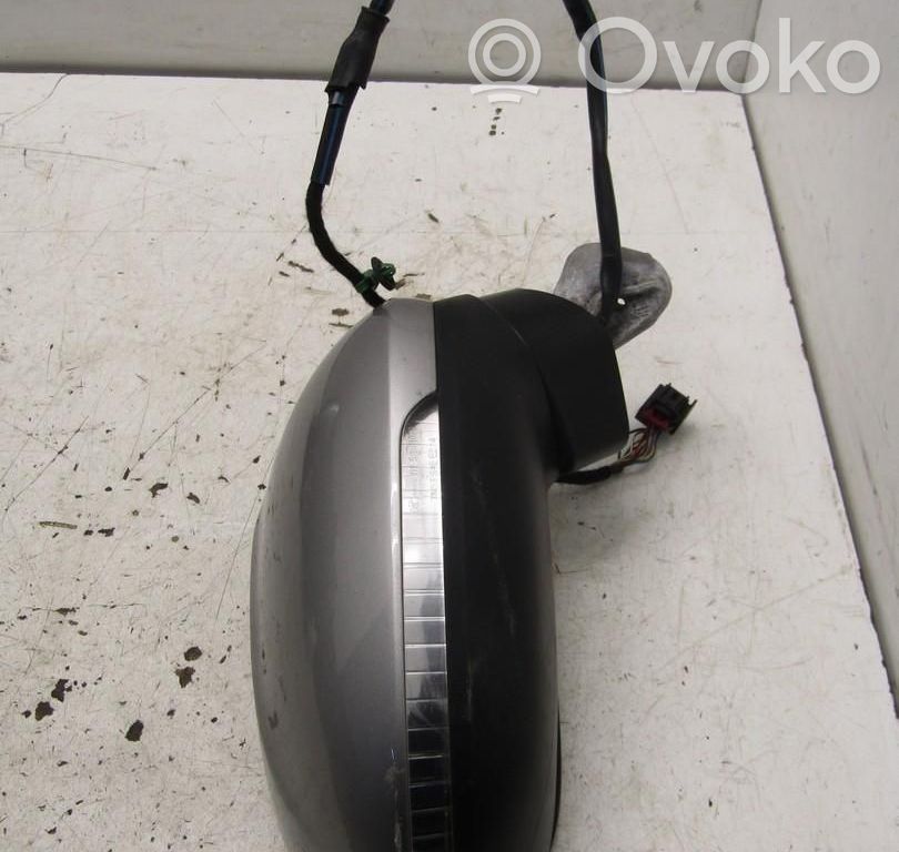 Volkswagen PASSAT B8 Elektryczne lusterko boczne drzwi przednich 