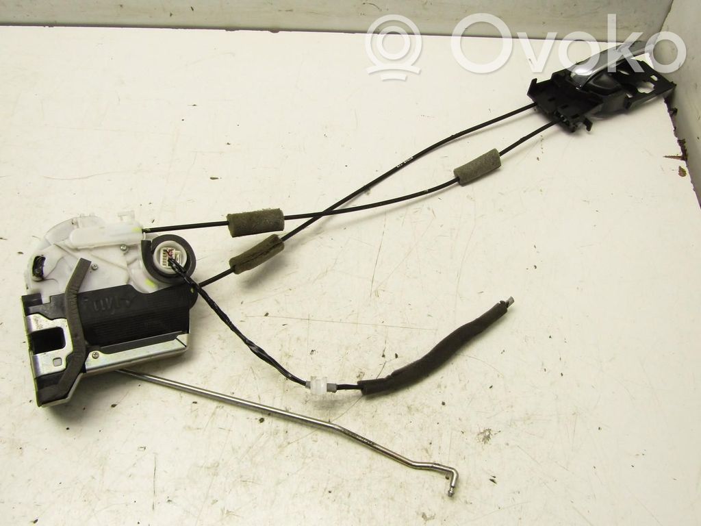 Honda HR-V Rear door lock 