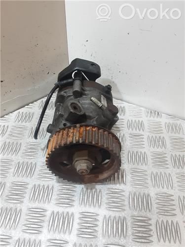 Renault Megane III Mechanical fuel pump 