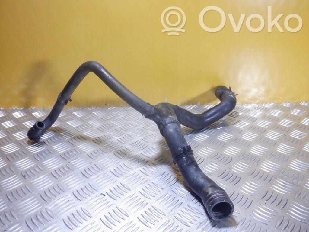 Ford Galaxy Engine coolant pipe/hose 