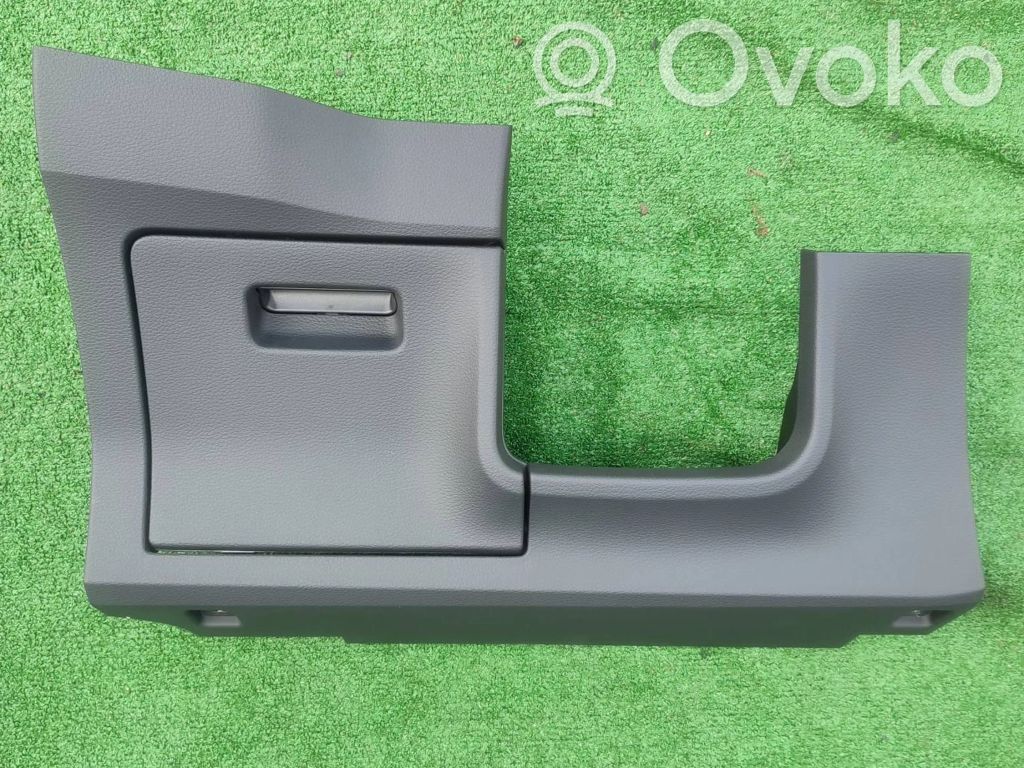 Audi e-tron Steering wheel column trim 