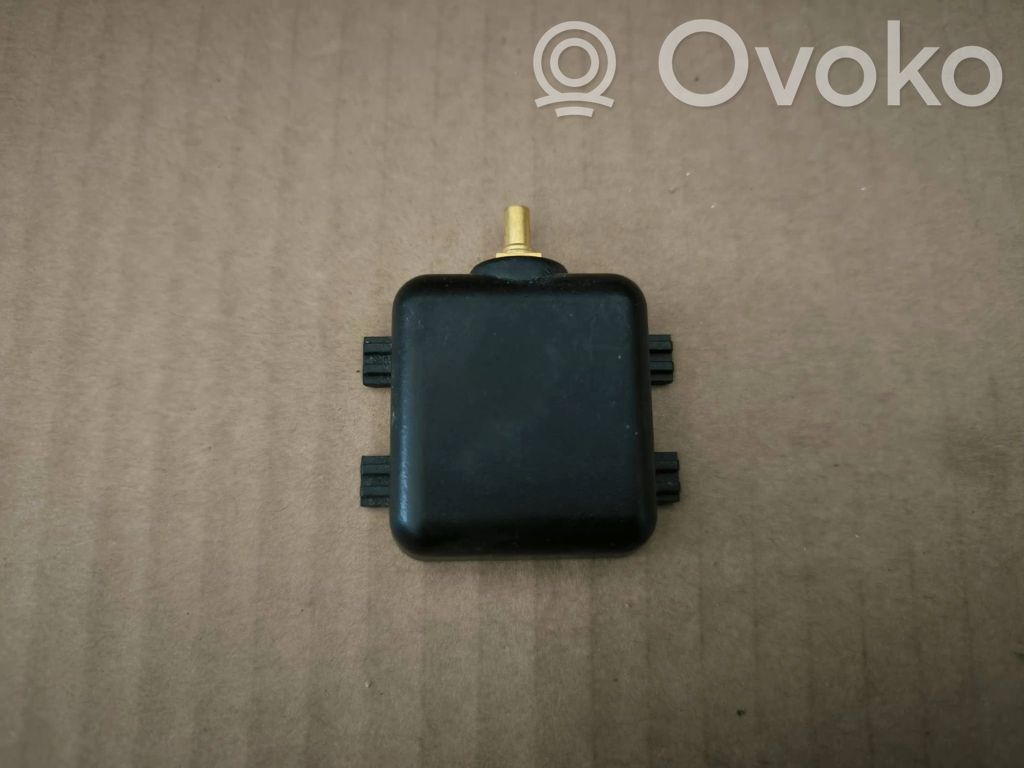 Autres unités de commande / modules   8V0035504,2JA000230
