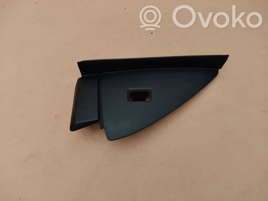 Seat Leon IV Panelės apdailos skydas (šoninis) 