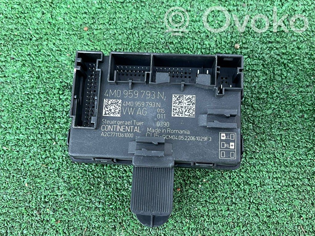 Audi e-tron Door control unit/module 