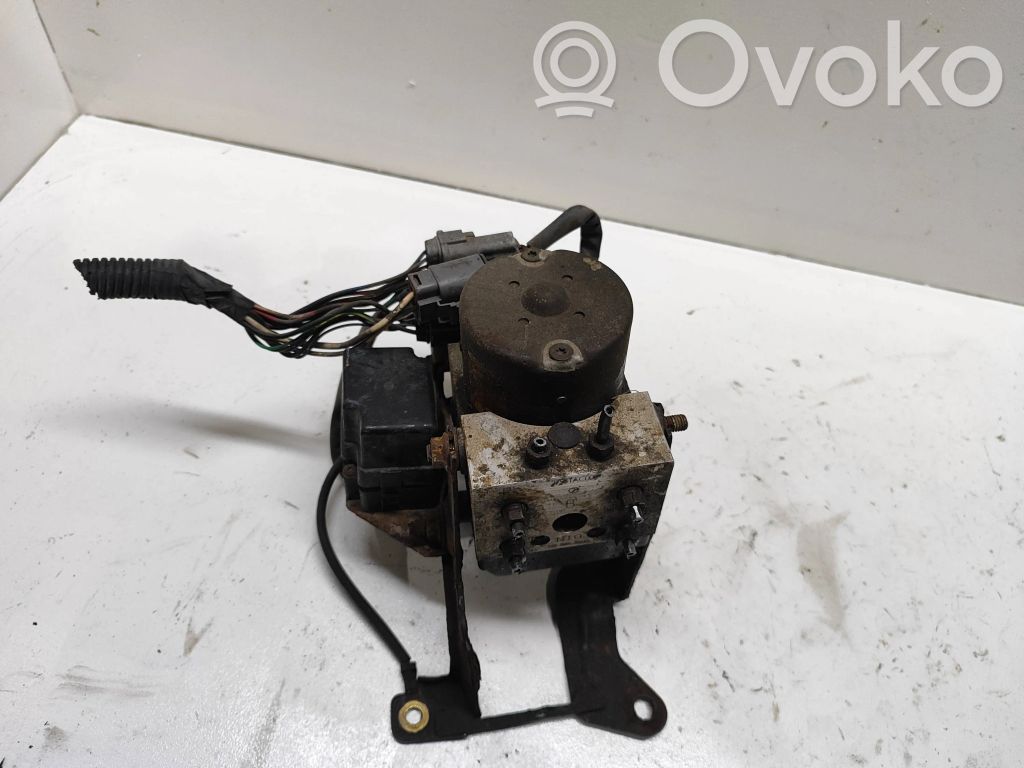 Subaru Impreza I Bomba de ABS 