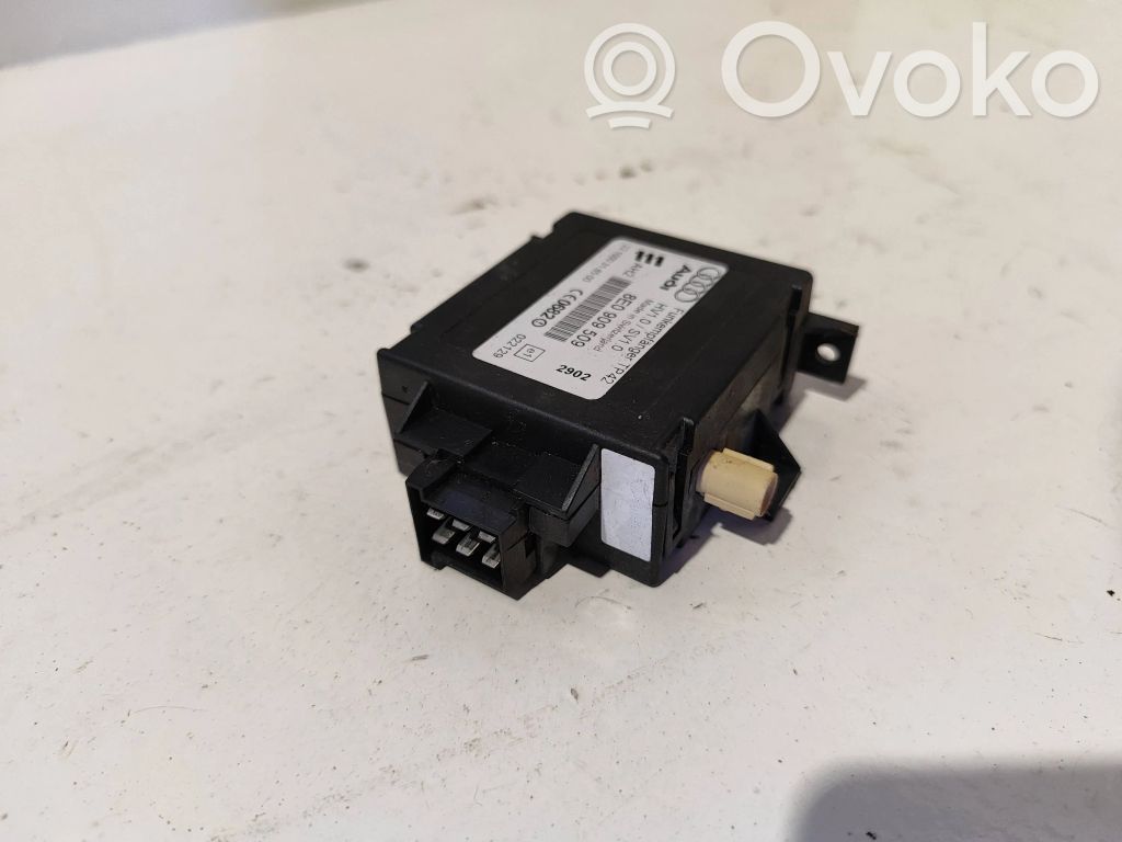 Audi A4 S4 B7 8E 8H Kiti valdymo blokai/ moduliai 