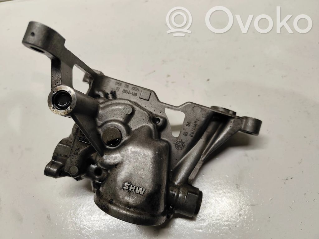 Audi A4 S4 B7 8E 8H Eļļas sūknis 