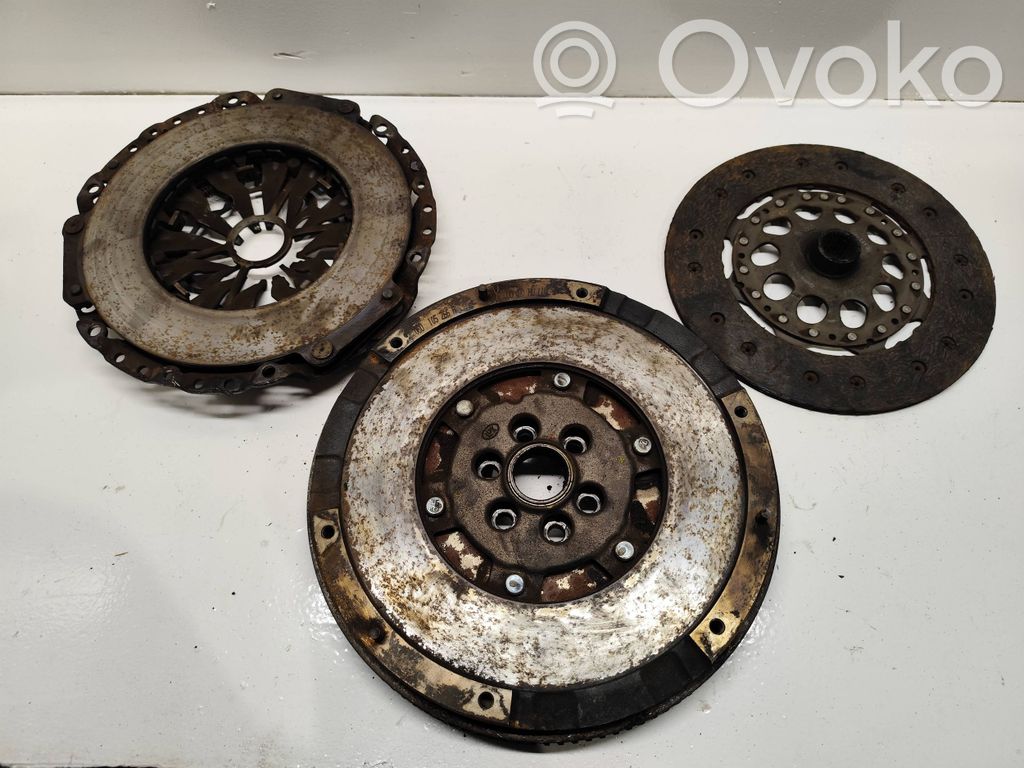 Audi A6 S6 C6 4F Sprzęgło / Komplet 