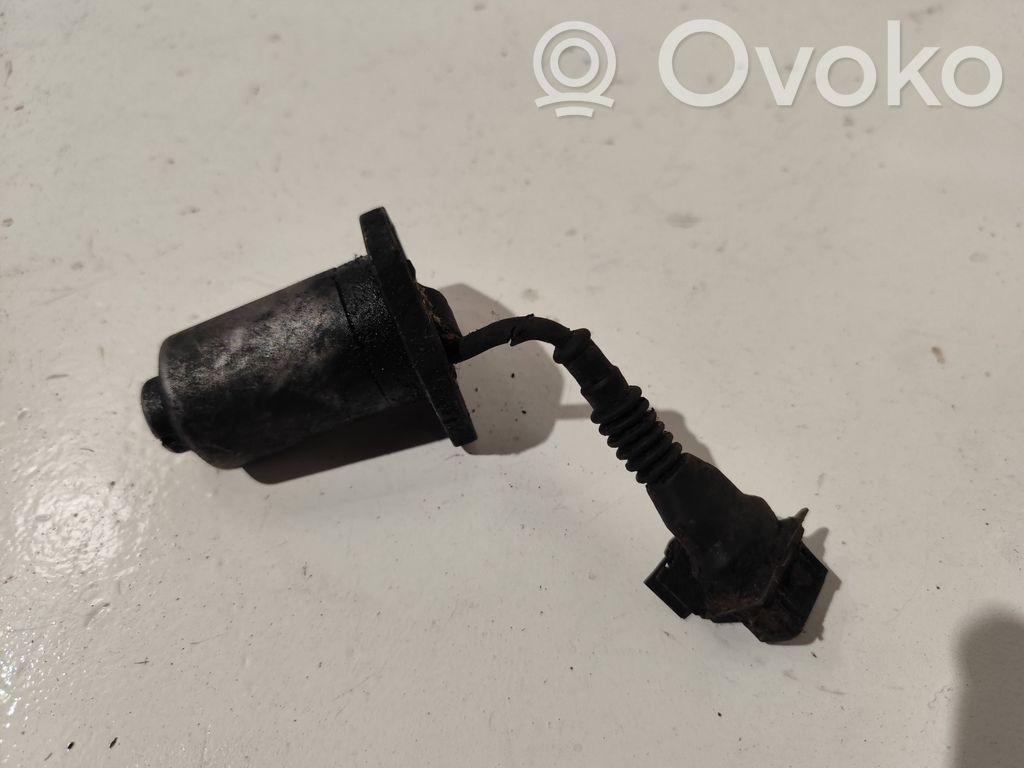 BMW 5 E39 Oil pressure sensor 