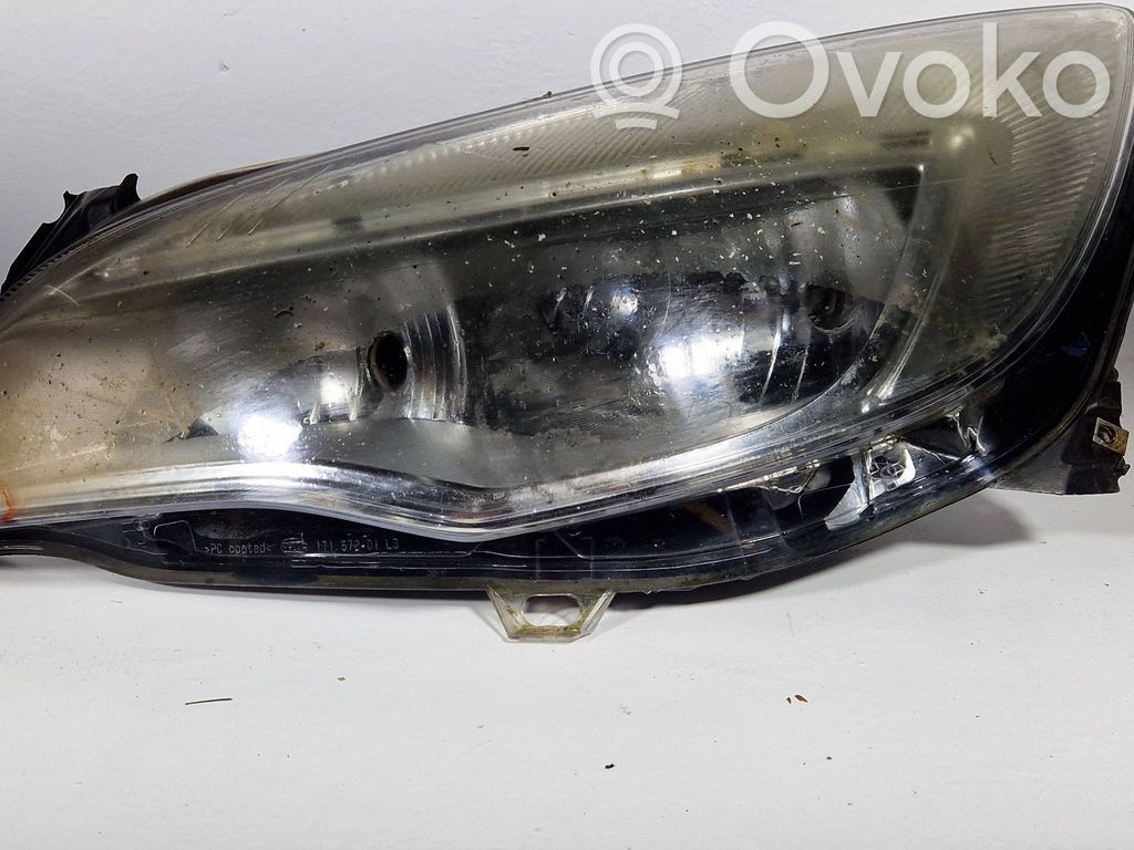 Opel Astra J Headlight/headlamp 