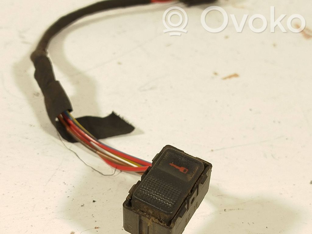Central locking switch button   893971994