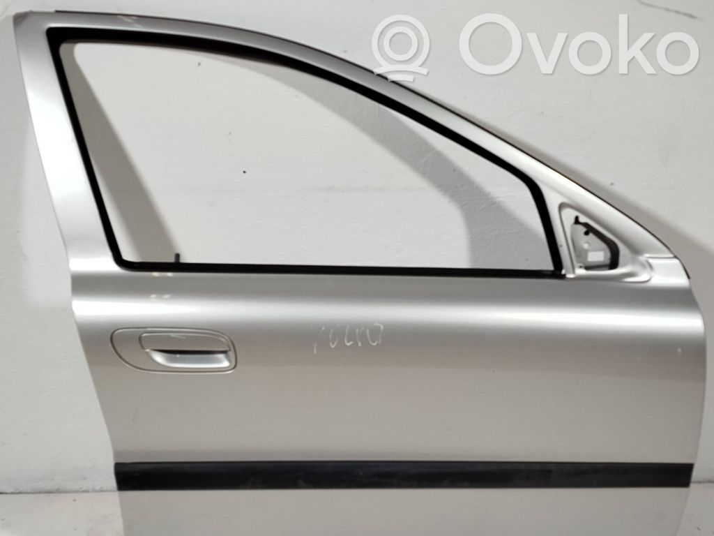 Volvo S60 Priekinės durys 