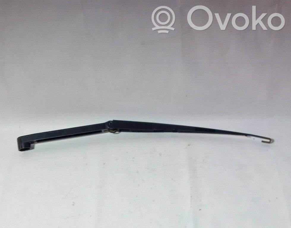 Subaru Legacy Wischerarm vorne 