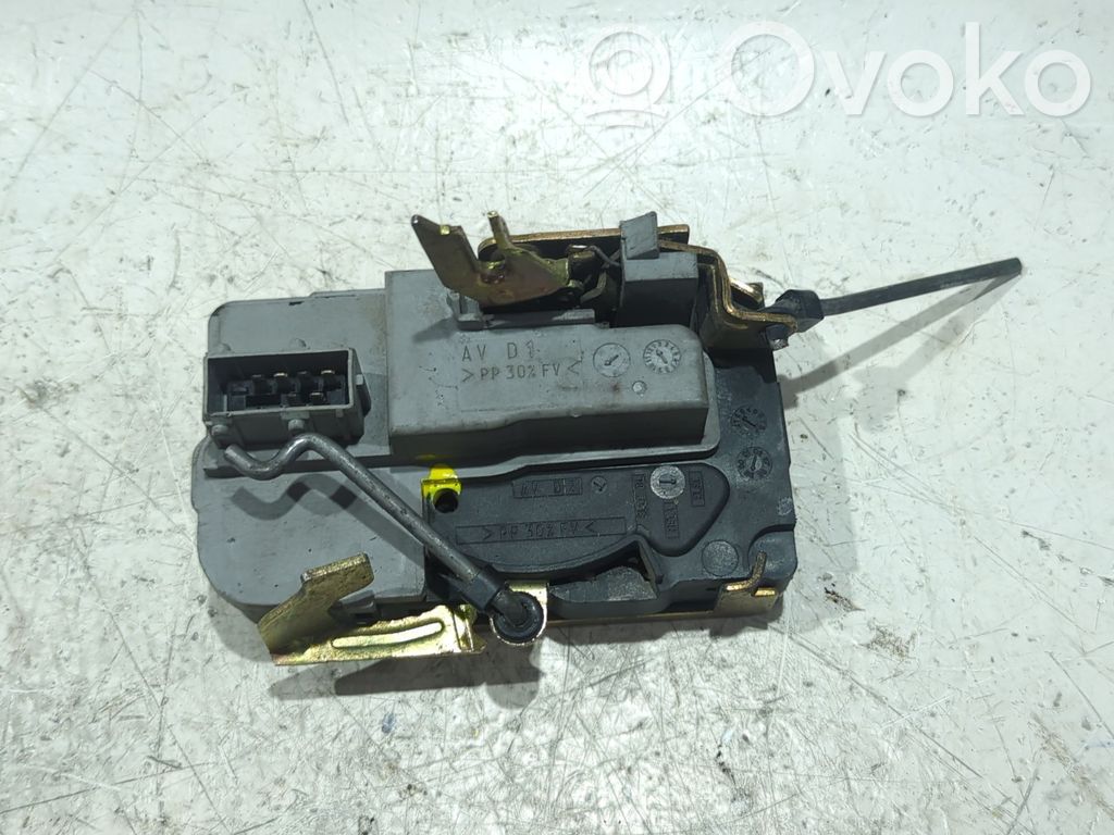 Citroen Xsara Etuoven lukko 