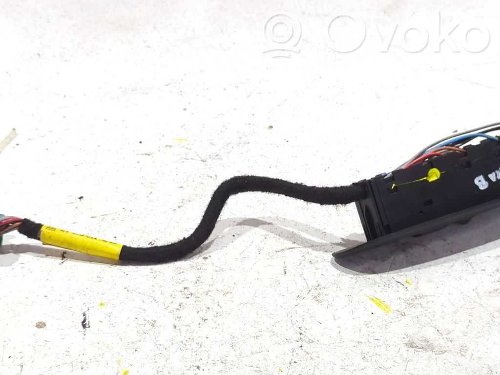 Opel Vectra B Electric window control switch 