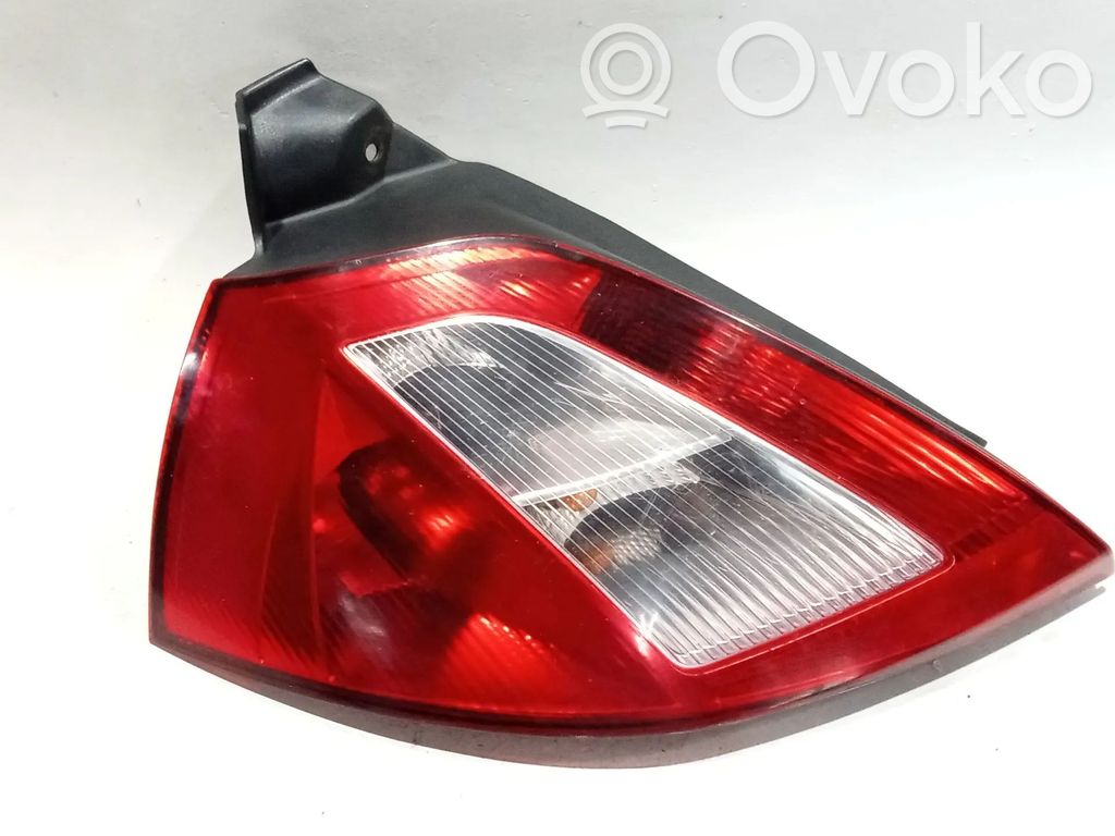 Renault Megane II Lampă spate în caroserie 