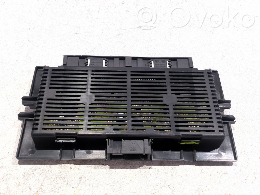 BMW 1 E81 E87 Otras unidades de control/módulos 