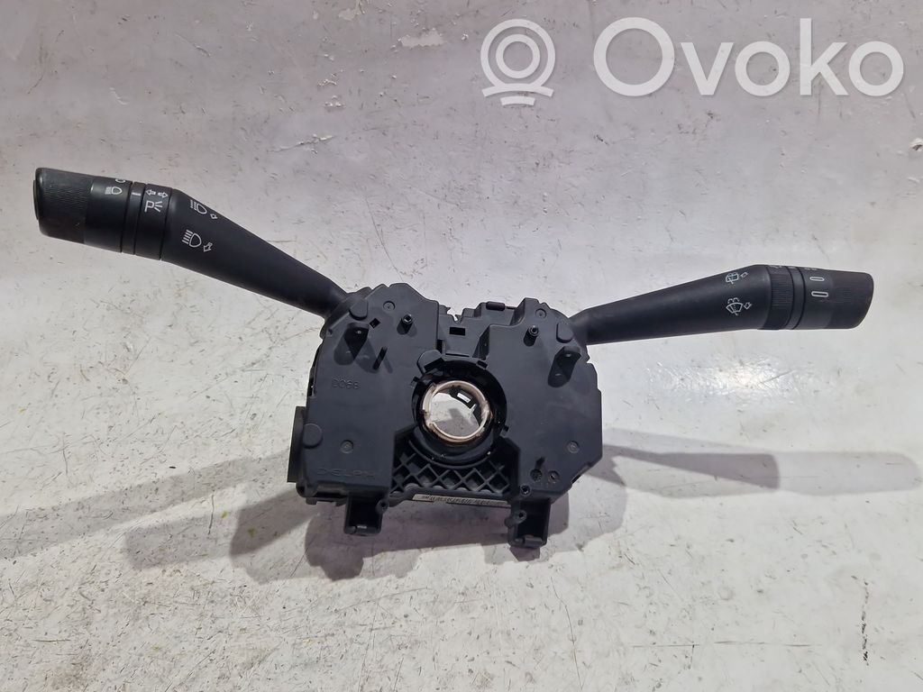 Fiat Doblo Interruptor de control multifunción 