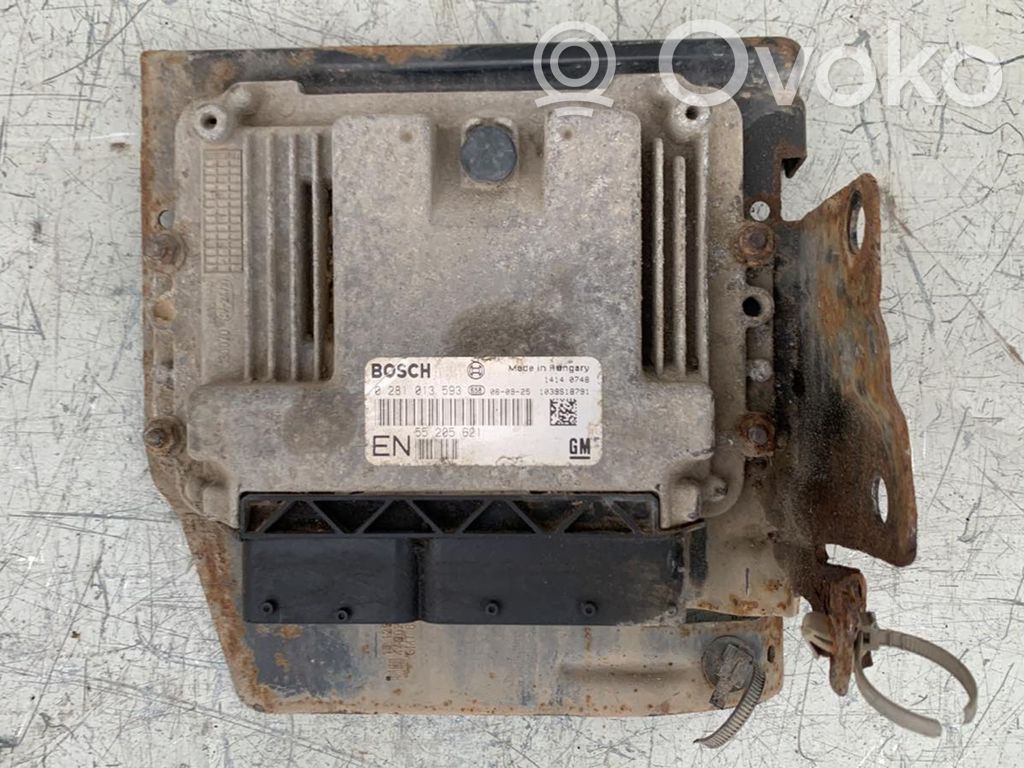 Opel Zafira B Sterownik / Moduł ECU 